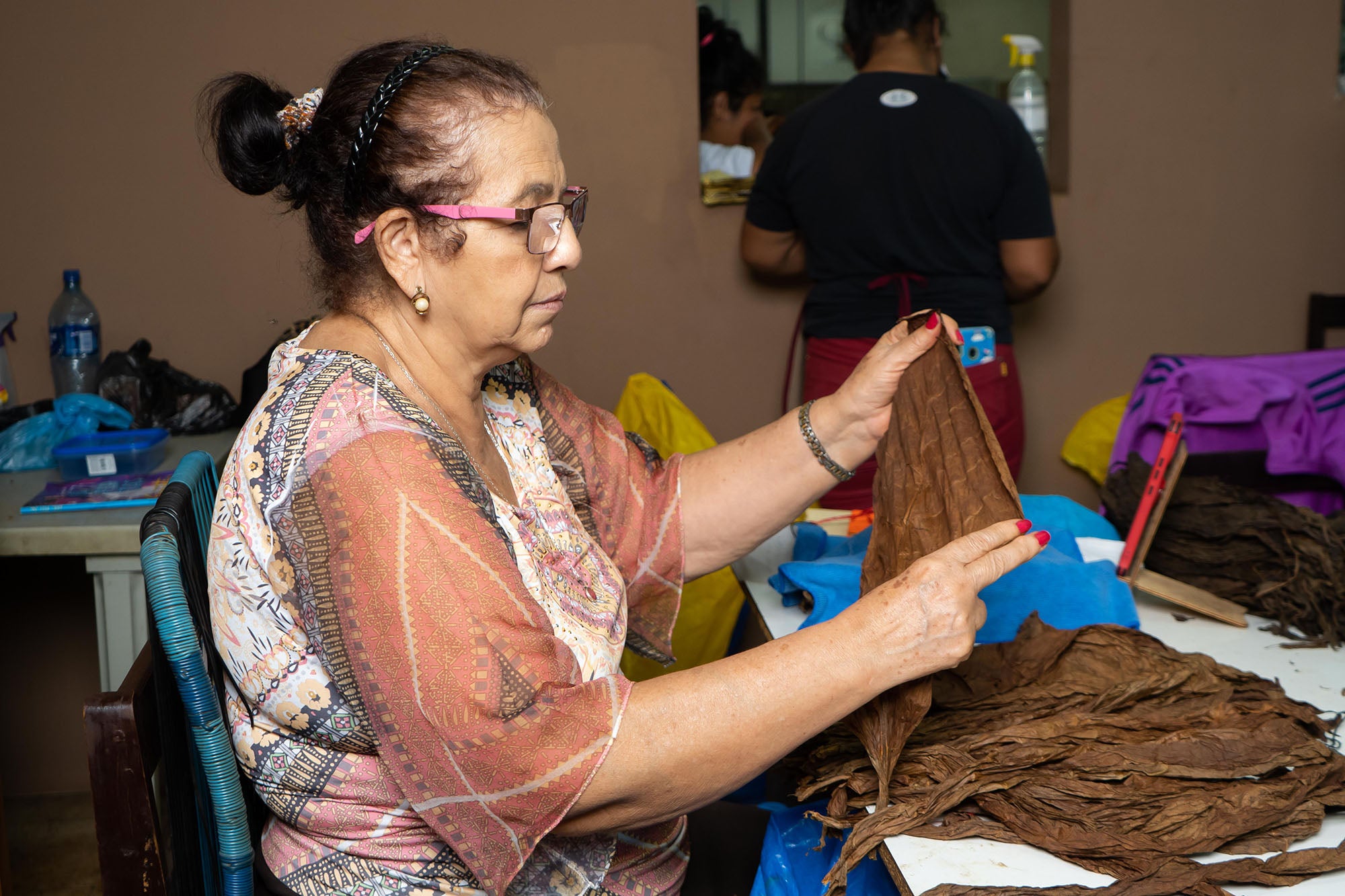 Wrapper Striping and Casing – Tabacalera Pages